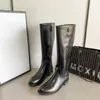 Botas outono e inverno nova família não mais do que o joelho bonito reto de salto longo e grosso montando botas de couro feminino de pelúcia 240415