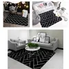 Tapijten moderne mode -korte zwart witte geometrische stijl print slaapkamer woonkamer salon tapijt in decor tapijt deurmat keuken/footmat