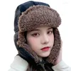 베레모 파일럿 겨울 모자 야외 스키 러시아어 여성용 Ushanka 따뜻한 사냥꾼 모자 격자 무늬 폭격기 남자 캐시미어 디자인 귀고리