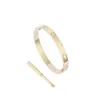 Fashion Love Bracelet Designer Pulseras de brazalete Joya de brazalete chapado en oro Titanio Acero 6 mm Valent￭n s Regalo de boda de regalos de lujo para mujeres