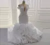 Luxe zeemeermin trouwjurken 2022 Ruffles trein kralen pailletten plus size bruidsjurken van de schoudervestido de noiva African