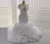 Luxe zeemeermin trouwjurken 2022 Ruffles trein kralen pailletten plus size bruidsjurken van de schoudervestido de noiva African