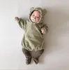 Jumpsuits z kapturem wiosenne jesienne stroje urodzone ubrania chłopca 0-24m niemowlęta dziewczęta chłopcy body