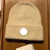 Projektantka do czapki damska odznaka haftu ciepłe włosy piłka męska czapka zimowa czapka ciepła czarna