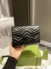 Kadınlar erkek marmont orijinal deri cüzdan çantaları lüks tasarımcı crossbody tote moda sıcak metal zincir zarf kamera kılıfları kart cepleri woc el çantası omuz çantası