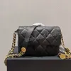 حقائب مصممة حقائب الكتف حقائب اليد الفاخرة العلامة التجارية Crossbody أكياس القابض رفرف مزدوج الحروف المحفوظات محفظة الرسول