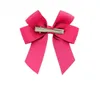 Mélanger les couleurs Bowknot Party Favor Rubans gros-grain solides Cheer Bow avec pince à cheveux Alligator Boutique Enfants Accessoires de cheveux Épingle à cheveux en gros