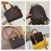 Tuval boston omuz plamss sırt çantası kotları çanta mini tasarımcı crossbody yastık çanta kadın çanta monogramları klasik kahverengi çiçek üzerinde