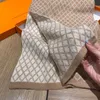 Новые женщины уличные модные шарфы кашемирные буквы Жаккард Scarf Зимний дизайнер мужской шарфс шерстяные повседневные глушитель