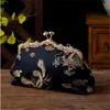 Pochettes Soirée Femmes Broderie Fleurs De Mariage En Métal Handel Sacs À Main Parti Drop Shipping 221021