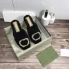 Half slippers G vrouwen winter borduurbrief bont sandalen ontwerper zachte wol indoor mode muller schoenen twee stijl platte loafers buiten warm zwart beige slippers