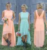 Country bruidsmeisjekleding Bateau Backless High Low Chiffon Coral Mint Green Beach of Honor Dress voor bruiloftsfeest Prom