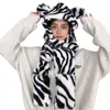 Berets Women Faux Fur Fur Warm Leopard Tiger Skin Pattern Words for Winter Hood Drivf Hat Glove مجموعة سيدات الفتيات