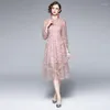 Vestidos casuais 2022 cintura primavera slim saia de moda de ponta feminina temperamento rosa bordado pesado renda malha de gaze vestido elegante