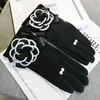 Gants sans doigts 2020 marque hiver femmes mitaines en cachemire femme grande fleur chaud laine conduite L221020