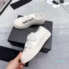 2022 럭셔리 디자이너 여성 캐주얼 신발과 두꺼운 바닥 쿠키 레이디 플랫 야외 걷기 신발 87