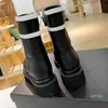 Botines para mujer con tacones bajos Zapatos planos Botines de piel de vaca Diseñador famoso Plataforma negra Caballero Moda occidental Botines de nieve Retro Casual Zapato al aire libre