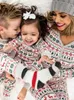 Famille correspondant tenues de Noël famille correspondant tenues pyjamas 2022 mode Noël imprimer adulte enfants costume bébé combinaison famille pyjamas de Noël T221021