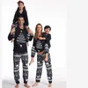 Familie matching outfits 2022 Nieuwjaar winter rode kerstpyjama voor de hele familie moeder kinderkledingparen kerstpyjama kleding set T221021