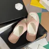 Slides Tofflor Klassiskt märke Lammskinn Light Sole Flip-Flops Lyx 5A Lädersandaler Macaron Clour Mjuka Breda Skor Sommar Nya Designer Kvinnor Platta Strandskor