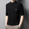 Herr t -skjortor Autumn Winter Half Sleeve Velvet Turtleneck Bottom Tees Male Slim Warm Short Tops