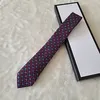Gravatas de pescoço de seda masculinas Kinny Slim Narrow Polka pontilhada carta jacquard tecido gravatas feitas à mão em muitos estilos com caixa