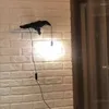 Lâmpadas de mesa Lâmpada moderna de pássaro sortudo para a parede de parede de parede quarto de cabeceira de cama corvera de decoração de casa de decoração de casa