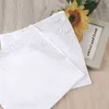 36pcs unisex katoenen zakdoek zacht wasbaar hanky oplosbaar kanten witte handdoekzak voor bruiloftsfeestcadeau 43x43cm J220816