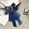 Bow Ties Erkek Kadınlar İş Düğün Kravat Cravat İngiliz Elastik Grup Alaşımlı Rhinestone Crystal Kelebek Üniforma Şerit Bowtie