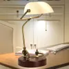 Lamp t￤cker nyanser 1 stycke glasmaterial bankers skugga ers￤ttningsskydd av bordslampor vita f￤rglampor ers￤ttare231n