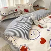 Sängkläder tredelade uppsättning bekväma mjuka hållbara enkla 100% bomullsmaskiner tvättbar