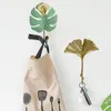 Hooks Plus Size Iron Wall Hook Leaf Shape Nordic Style Coat Rack Key Holder Hanger For Kitchen Bathroom Door Towel Hanging