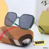 Gafas de sol Fashion Woman Gafas de sol Goggle Goggle Beach Sun Gases para buena calidad opcional con Box316v