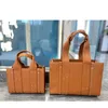 New Women Fashion Handbags Designer Woody Totes Womens Tote Street Fashion High Capacity Shoulder Bag Ladies Purse D2210221F