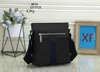 Designer Unissex Impresso Messenger Bags Canvas 2022 Mens Crossbody Bags Moda Moda Man Saco de ombro com embreagem de carteira de bolsa