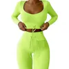 Kvinnors tvåbitar byxor 1 Set Women Sport Outfits Trendy Classic Lady Tracksuit Crop Top Sweat Suit Long Polyester för att springa