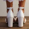 Beautiful White Flowers Women Sandals Bridal Wedding Shoes Summer Elegant Ankle Buckle Ladies Sandal Fashion Open Toe Chunky Bride274D