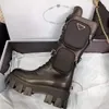 Leder-Nylonbeutel-Knöchel-Kampfstiefel mit Plateau, Keilabsatz, Schnürung, runder Zehenbereich, Blockabsatz, flache Stiefeletten, klobiger Luxusdesigner für Damenfabrik