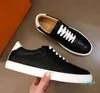 Chaussures de sport de luxe de haute qualité pour hommes, chaussures de skateboard blanches à lacets, semelles en caoutchouc, pour couples, haut de voyage, lettre en peau de vache de styliste