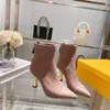 فرنسيات مدببة Stitch Stiletto Boots Short Boots 2022 أحذية خريف وينتر مرنة متبكلة جديدة