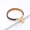 2022 Nouveau Bracelet de créateur pour femmes Bracelets à breloques bijoux cadeau 284N