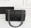 2023 Designer Handbag Shoulder Chain Bag Clutch Letter Solid Color Buckle Waist Square Stripe Ladies Luxur