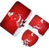 Capas de assento no vaso sanitário 3pcs Conjunto de tapetes de capa de natal Papai Noel com bolsa de presente e tanque para acessórios para casa do banheiro