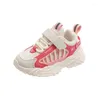 Athletic Shoes Autumn Girls 'Tennis 2022 mode andas mesh barn barns mjuka sula sneakers pojkar som kör avslappnad