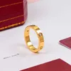 Bracciale rigido amore anello a vite anelli da uomo classici gioielli di design di lusso donne di alta qualità Lega di acciaio al titanio placcato oro oro argento 6280292