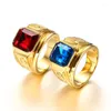 Pierścionki ślubne Klasyczne Big Red/Blue Rhinestone Stone For Men Jewelry Gold Kolor Stali Stal Party Męskie zespoły