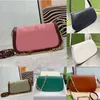 Designer Blondie Bolsas de ombro m￩dio bege lona branca de couro transversal corpora de hardware em tons dourados bolsa de bolsa de luxo