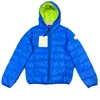 Tasarımcı Maya Kids Down Ceketler Bebek Giysileri Erkek Kızlar Fransız Marka Çocukları Coat Hooded Parka İşlemeli Rozet Kış Ceketleri K6862157