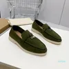 Роскошный дизайнер бархатный кожаный мужчина Loro Trode Shoes British Style Spring и осенние женщины Lazy Lafers Summer Walk Flats обувь 35