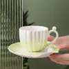 Kaffe te -verktyg 220 ml pärlskal kaffekoppar med fat 3D keramisk termisk te muggar frukost vattenflaska för tjej brithday julklapp P230508